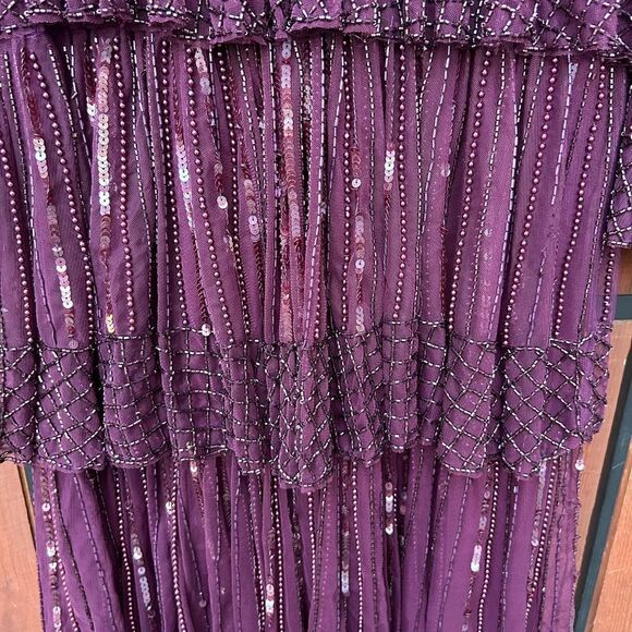 Mac Duggal Embellished Bell Sleeve Tiered Gown Size 12 NWT 5442 BlackBerry - Picture 5 of 11